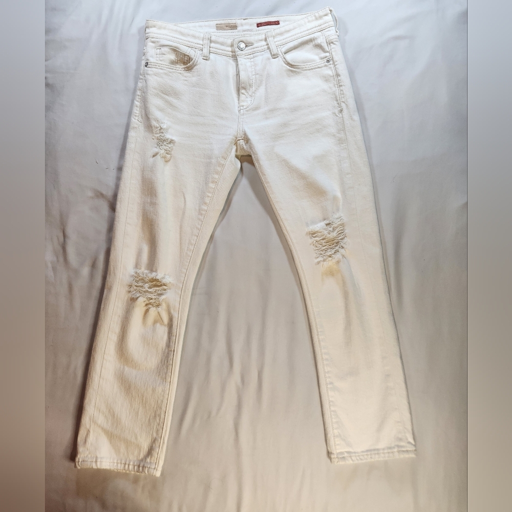 Anthropologie Pilcro Distressed White Jeans | 27 Petite | Boyfriend Ankle Denim